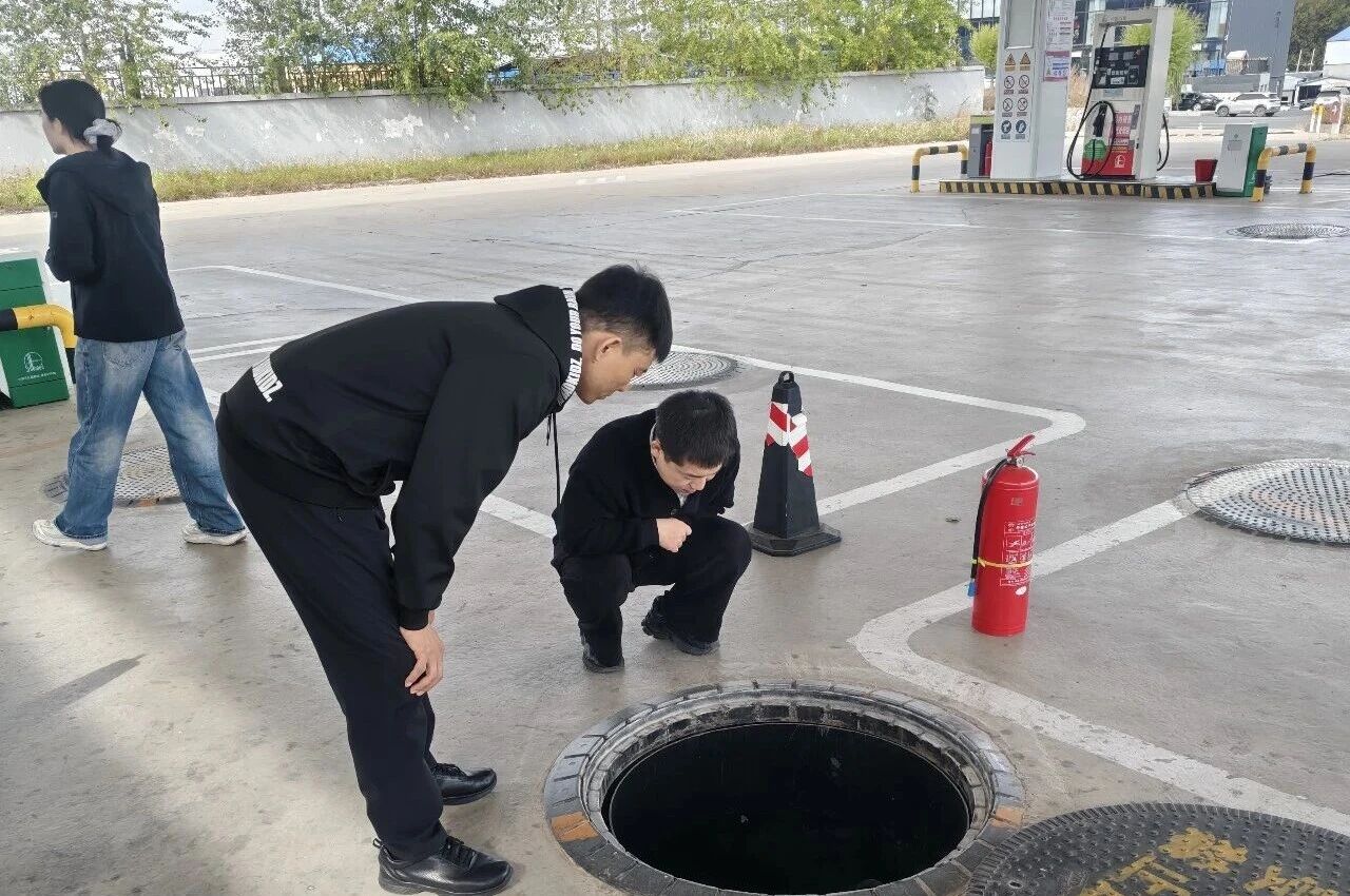 兴安盟应急管理局开展假期危险化学品企业安全生产督导检查